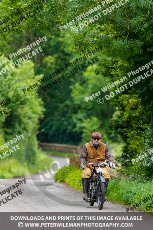 Vintage motorcycle club;eventdigitalimages;no limits trackdays;peter wileman photography;vintage motocycles;vmcc banbury run photographs